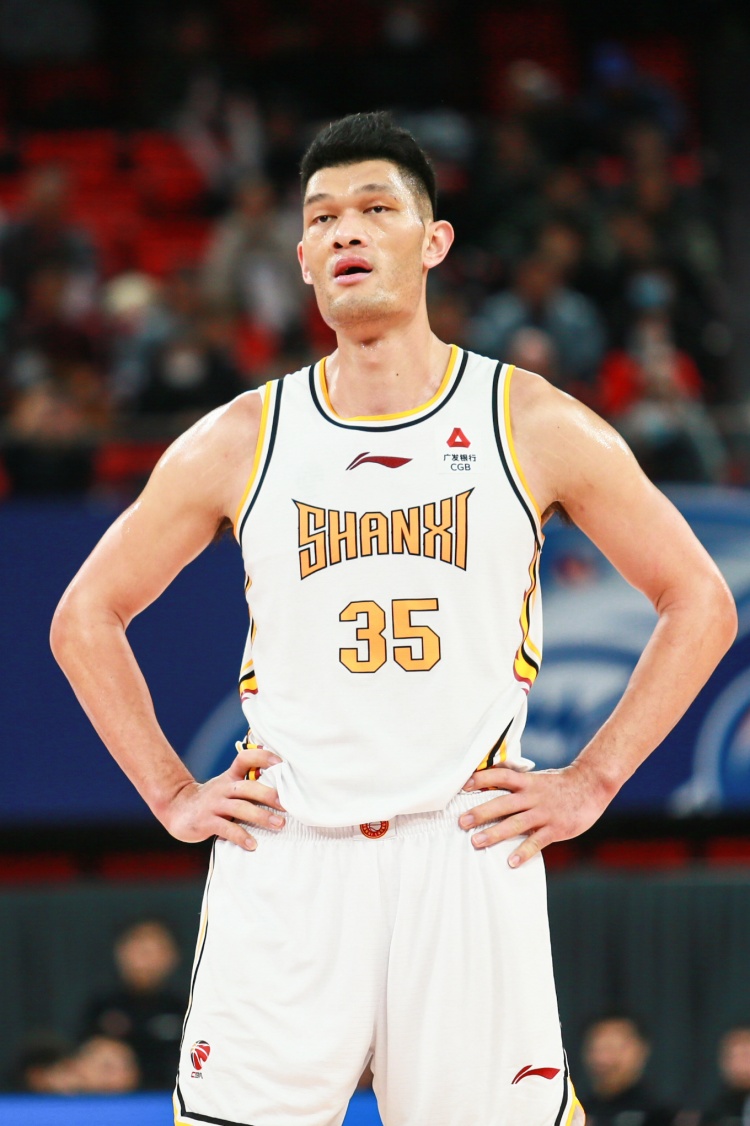  手感不佳！葛昭寶全場8投1中得到2分2籃板2助攻
