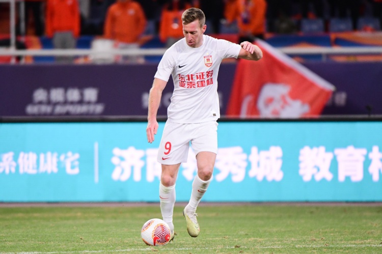  熱身賽：長春亞泰2-1青島海牛 貝里奇、奧莫伊胡安弗破門???