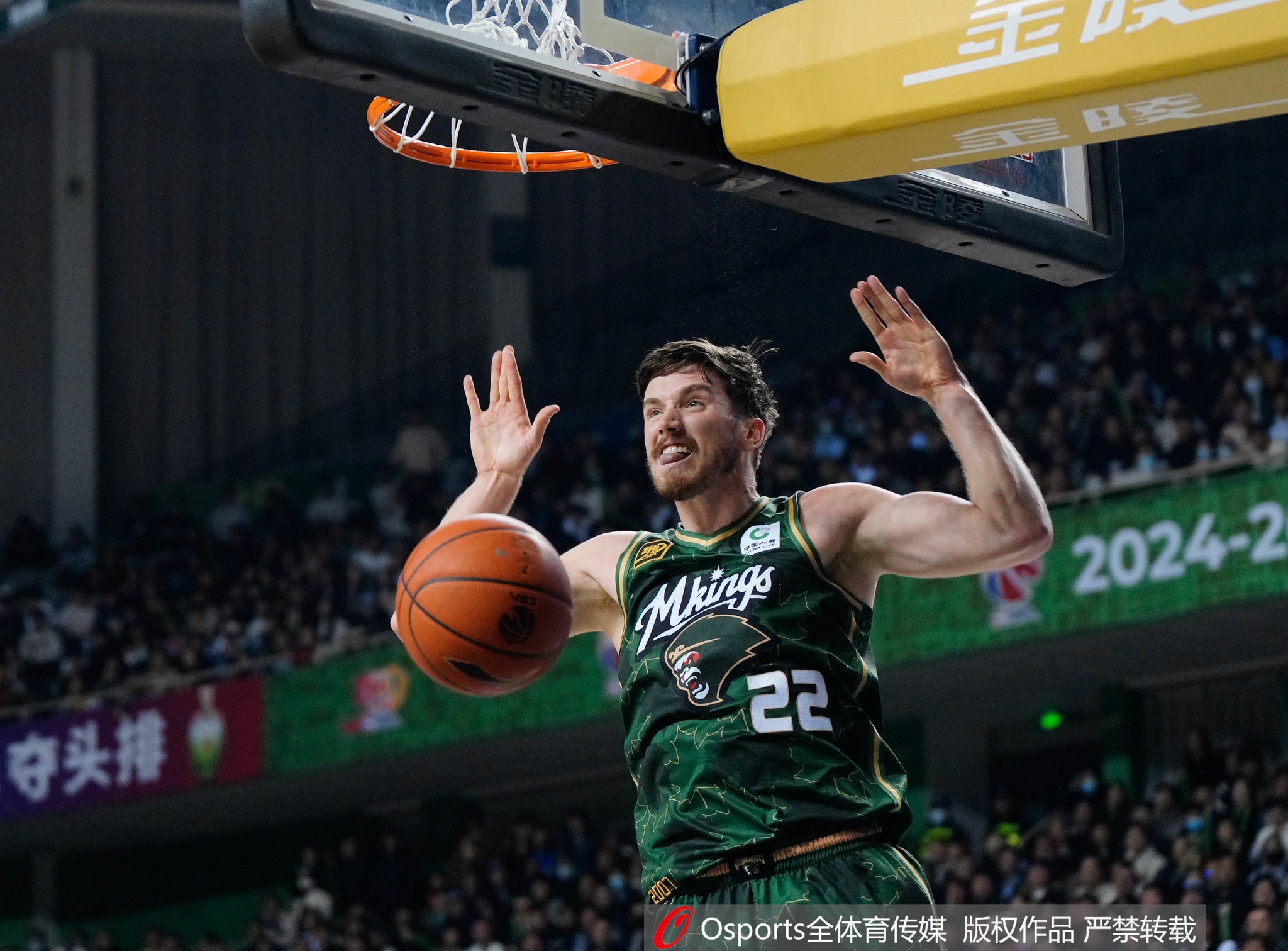  積極高效！利夫半場8中6拿到14分6板2助1斷